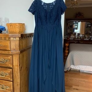 JJ’s house navy dress - brand new with tags